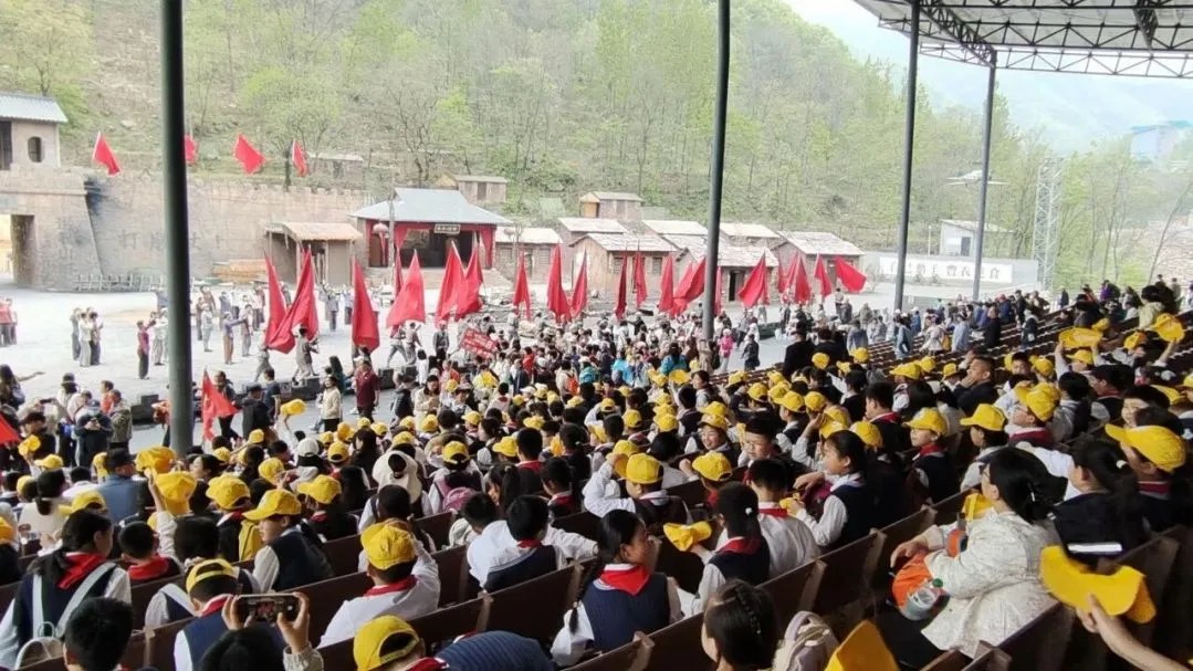 以光影为炬 扬太行新声 | 新乡南太行借力央媒擦亮文旅底色 以光影为炬 扬太行新声 | 新乡南太行借力央媒擦亮文旅底色