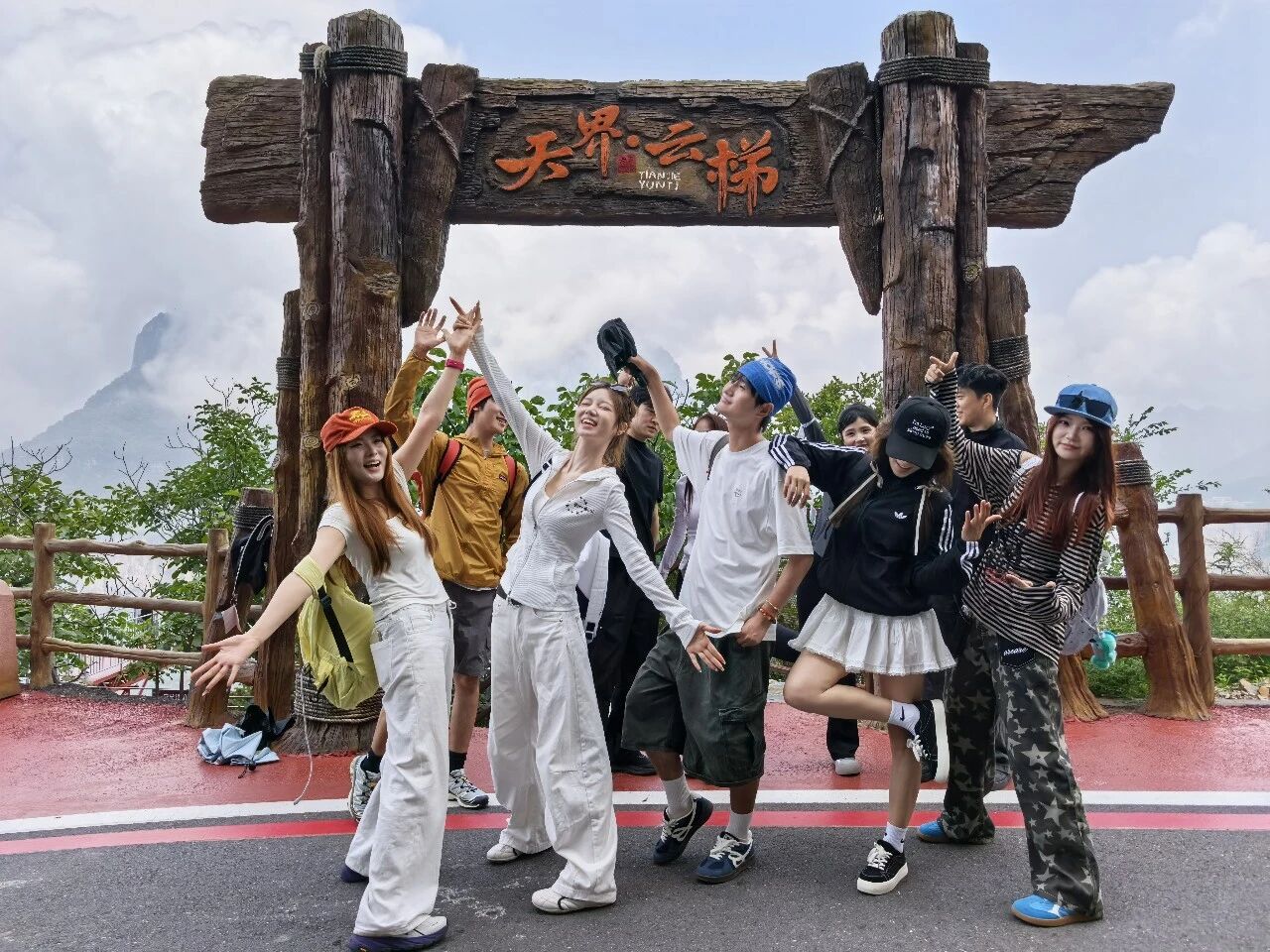 新乡南太行 | 不做标准游客,拒绝一成不变的夏天! 新乡南太行 | 不做标准游客,拒绝一成不变的夏天!