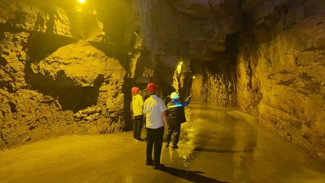 迎战台风“白海豚”|新乡南太行:风雨同心护平安,静待云开邀君来 迎战台风“白海豚”|新乡南太行:风雨同心护平安,静待云开邀君来