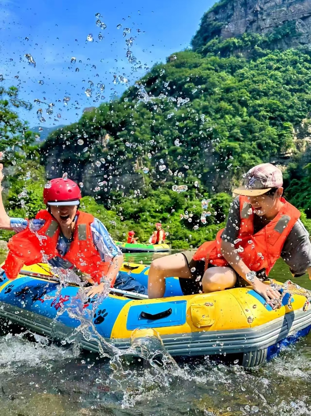 夏日狂欢|趁假期尾声,奔赴新乡南太行乐享清欢 夏日狂欢|趁假期尾声,奔赴新乡南太行乐享清欢