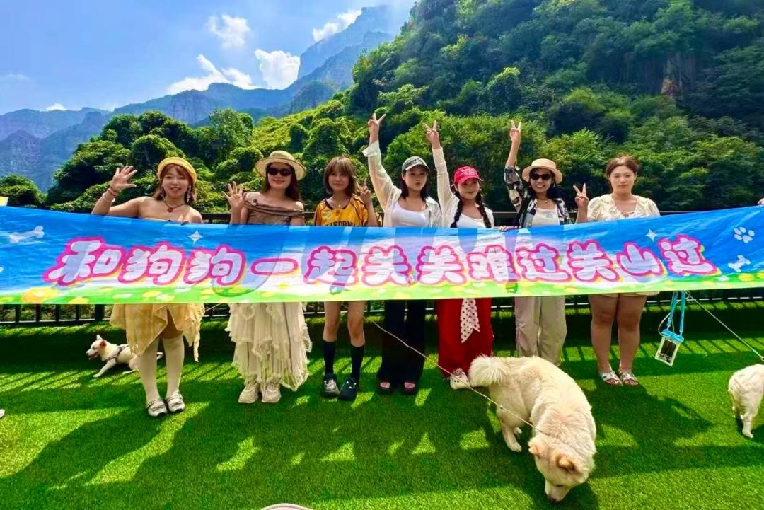 等等！抖音热榜第二？竟是“它”把新乡南太行带火了？！