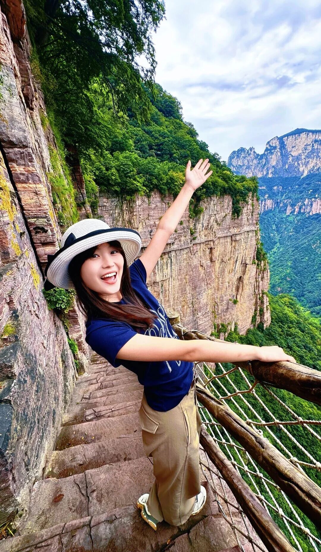 @全体教师,新乡南太行教师节福利来啦! @全体教师,新乡南太行教师节福利来啦!