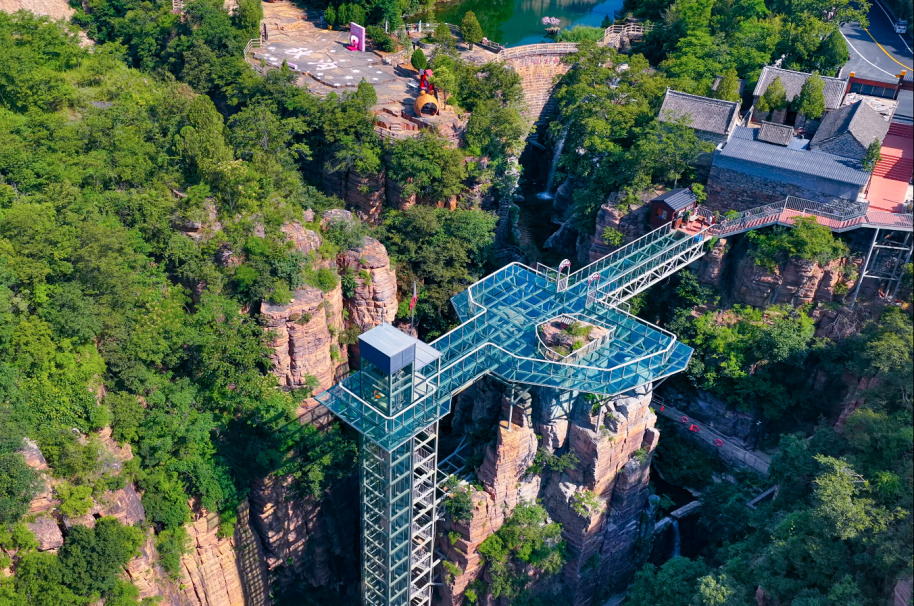 中秋国庆“奔现游”天花板,新乡南太行把2026年的假期松弛感拉满 中秋国庆“奔现游”天花板,新乡南太行把2026年的假期松弛感拉满