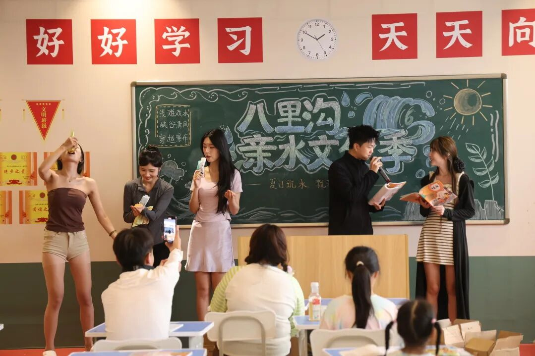 中秋国庆“奔现游”天花板,新乡南太行把2026年的假期松弛感拉满 中秋国庆“奔现游”天花板,新乡南太行把2026年的假期松弛感拉满