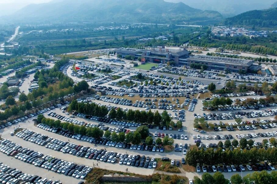 国庆第三天,新乡南太行“人从众”模式已开启!现场太燃了! 国庆第三天,新乡南太行“人从众”模式已开启!现场太燃了!