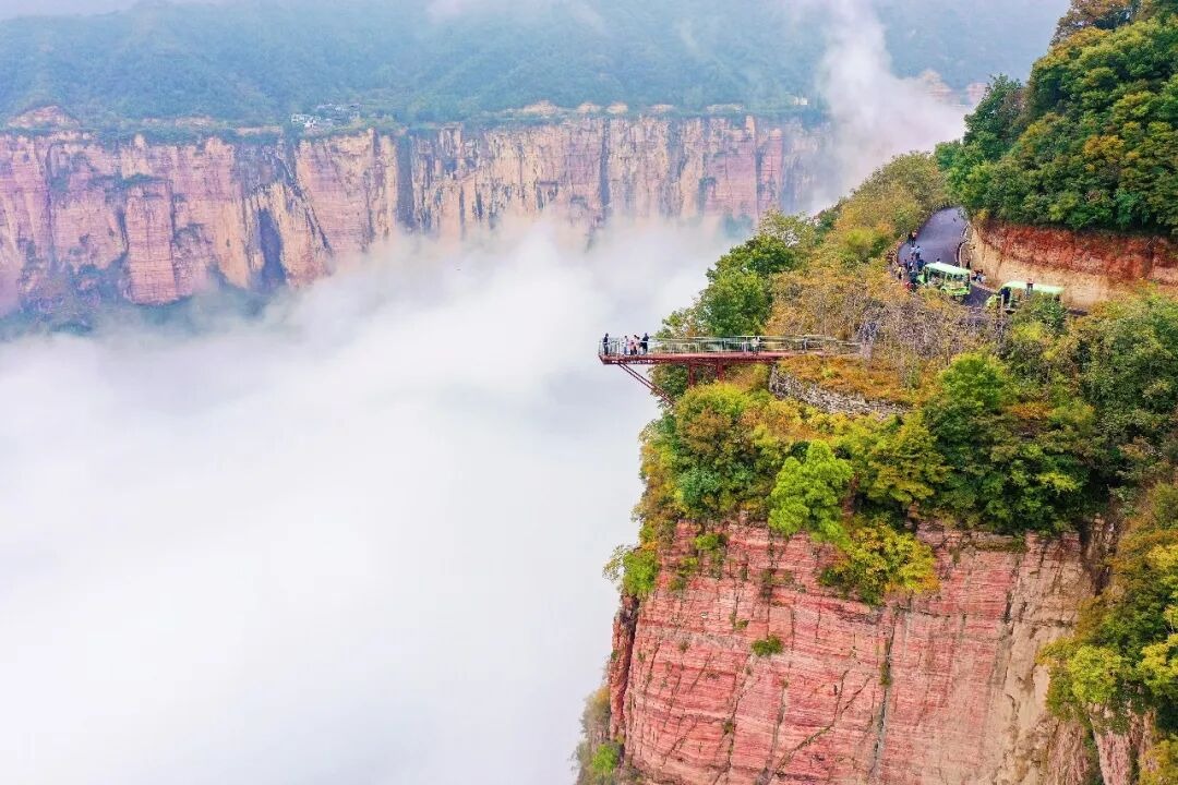 “秋上新” 新乡南太行秋日盛景，一眼沦陷