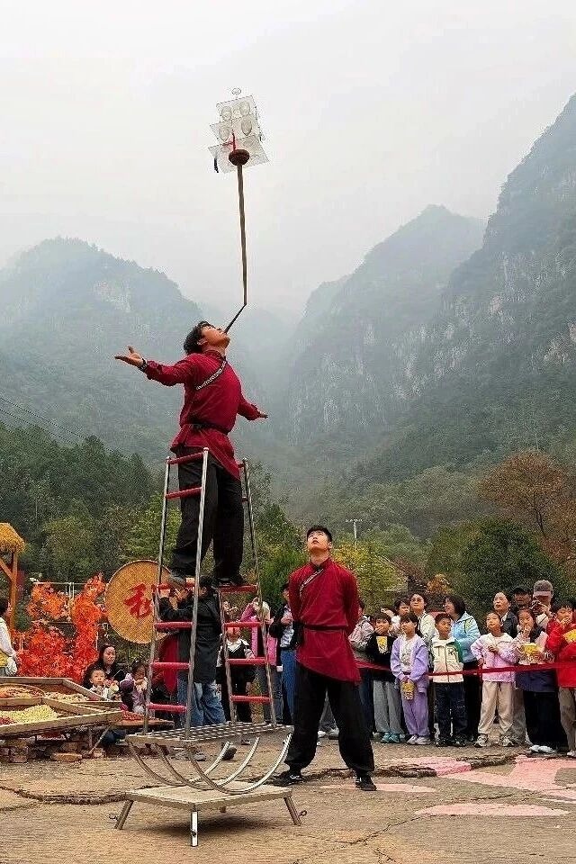 南太行赏红叶攻略|关山甩班味,秋沟晒秋 南太行赏红叶攻略|关山甩班味,秋沟晒秋